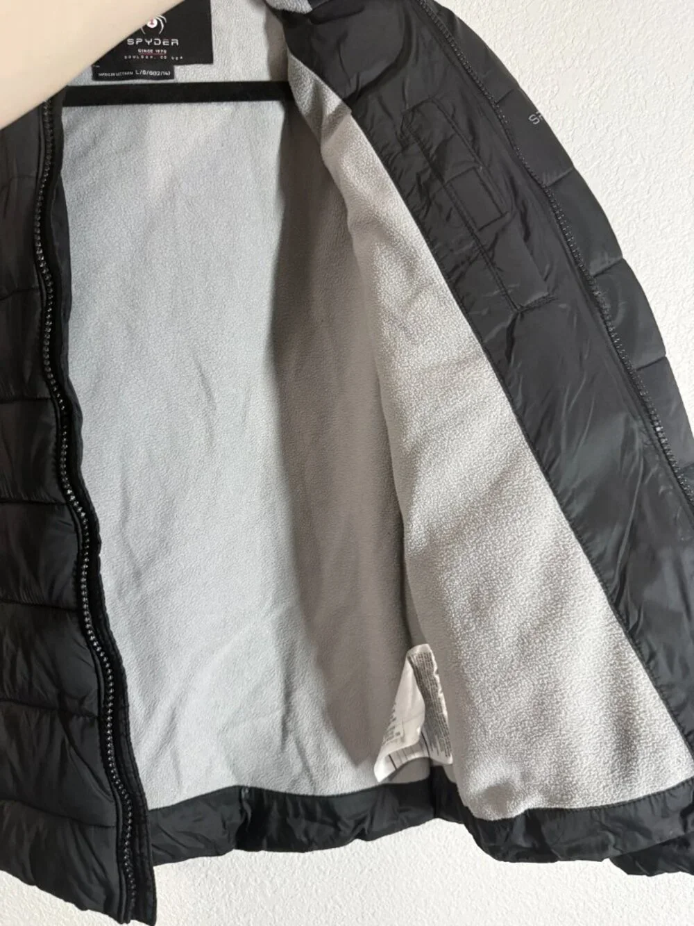 Spyder Girls Black Puffer Jacket – Fleece Lined with Hood – Size L (12/14)